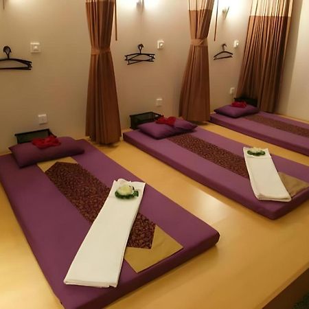 De Arni Hotel Бангкок Екстер'єр фото