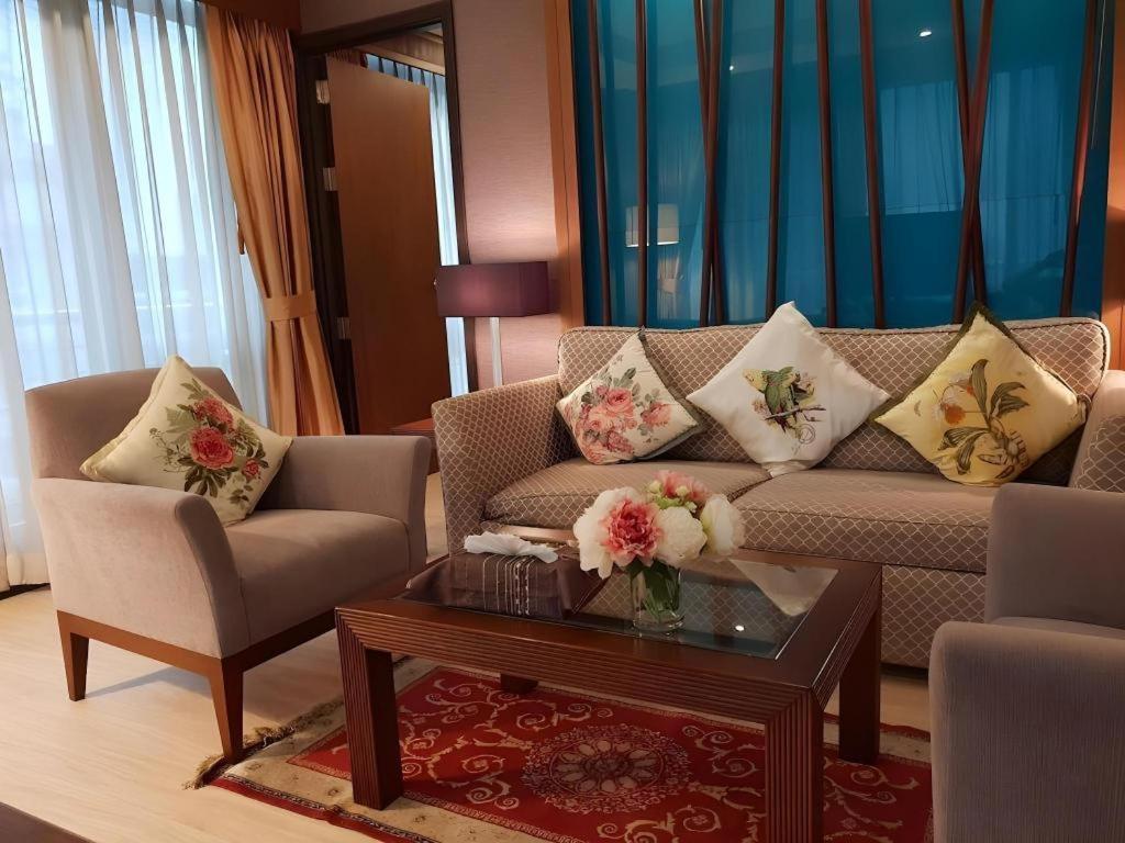 De Arni Hotel Бангкок Екстер'єр фото