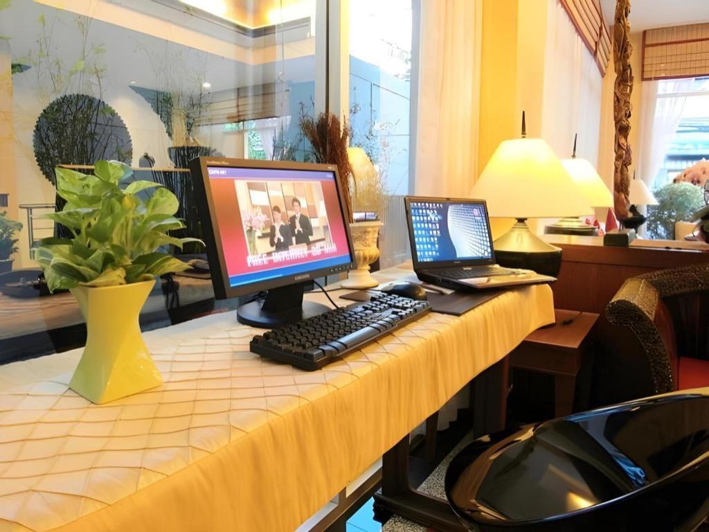 De Arni Hotel Бангкок Екстер'єр фото