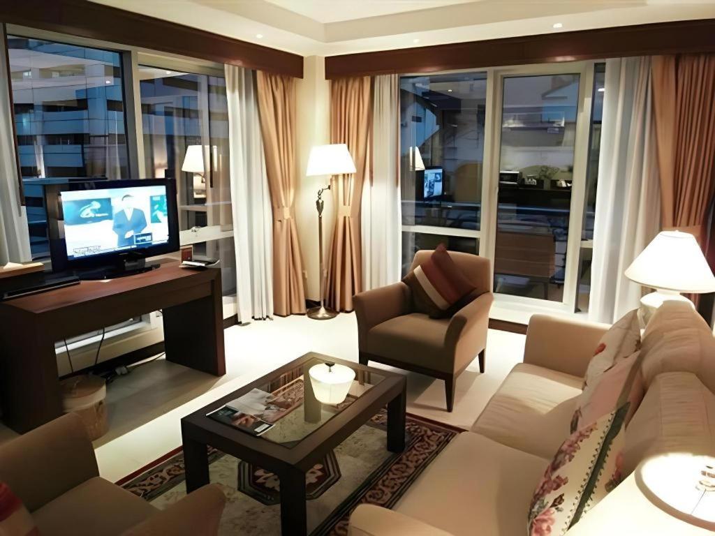 De Arni Hotel Бангкок Екстер'єр фото