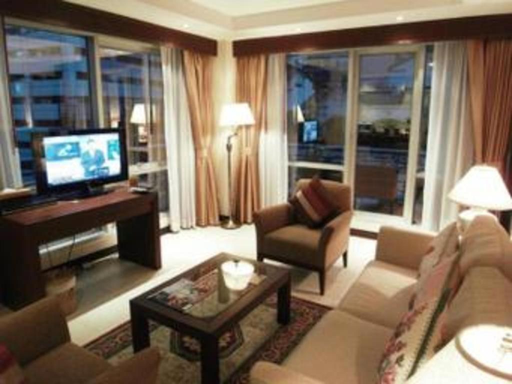 De Arni Hotel Бангкок Екстер'єр фото