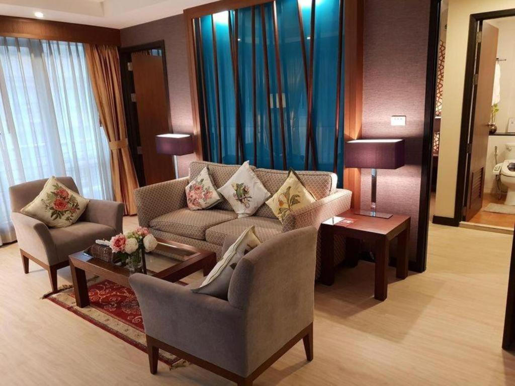 De Arni Hotel Бангкок Екстер'єр фото